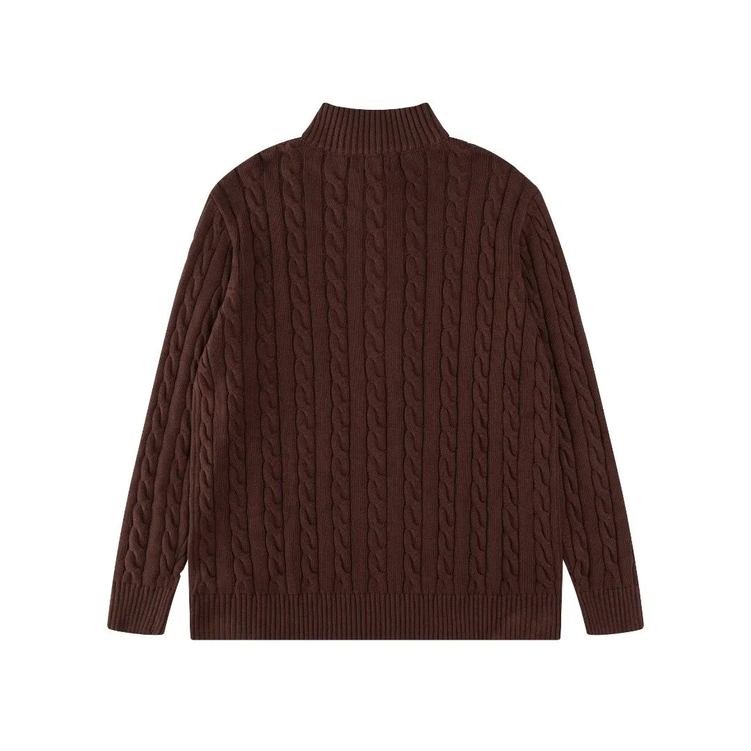 P236 #R92 RALPH LAUREN Ralph Lauren fifteen colors classic small label embroidery logo turtleneck pullover half-zip knitted cable sweater with high-density LOGO embroidery on the chest and original customized tag accessories. Made of pure cotton yarn, pure cotton is skin-friendly and comfortable, small label war horse embroidered twist turtleneck sweater 🐎 high quality, follow the blogger to learn how to wear it! Let’s buy a Ralph Lauren cable sweater. It’s a super hard-to-find series after it became popular. It’s hard to find one on the official website. It’s simple and practical to wear, with a lazy and loose feel. The thickened fabric has more texture, feels soft and delicate, and has a loose fit. Whether worn alone or layered, you can wear different styles of fashion with just one piece!   Size：XS S M L